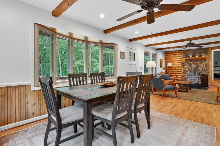 Chalet in Mathias, US