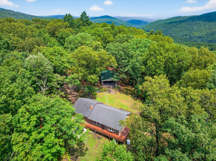 Chalet in Mathias, US