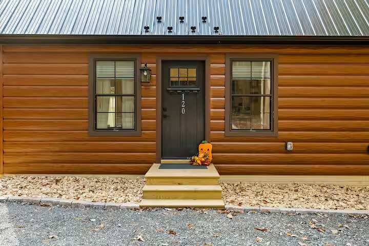 Cabin in Luray, US