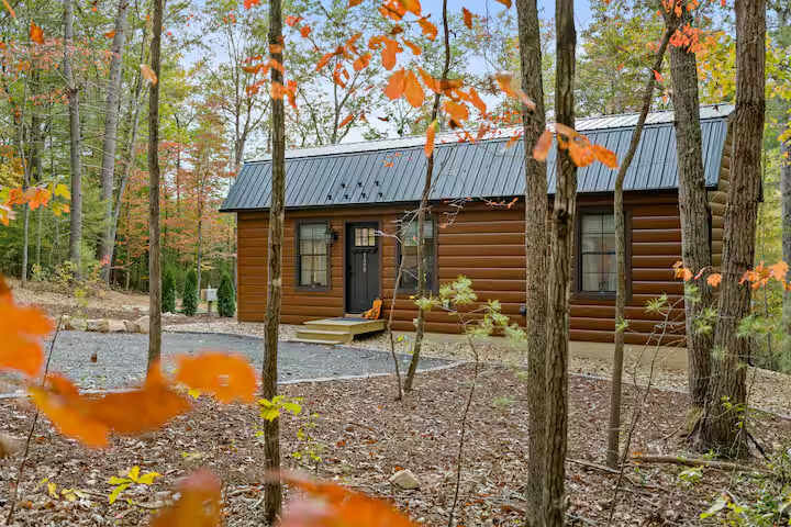 Cabin in Luray, US
