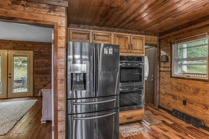 Cabin in Terra Alta, US