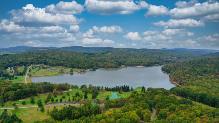 Cabin in Terra Alta, US