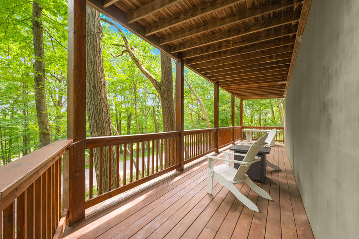 Cabin in Terra Alta, US