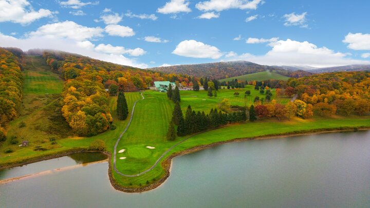 Cabin in Terra Alta, US