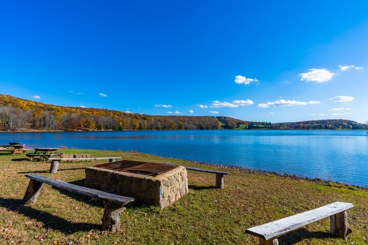 Cabin in Terra Alta, US