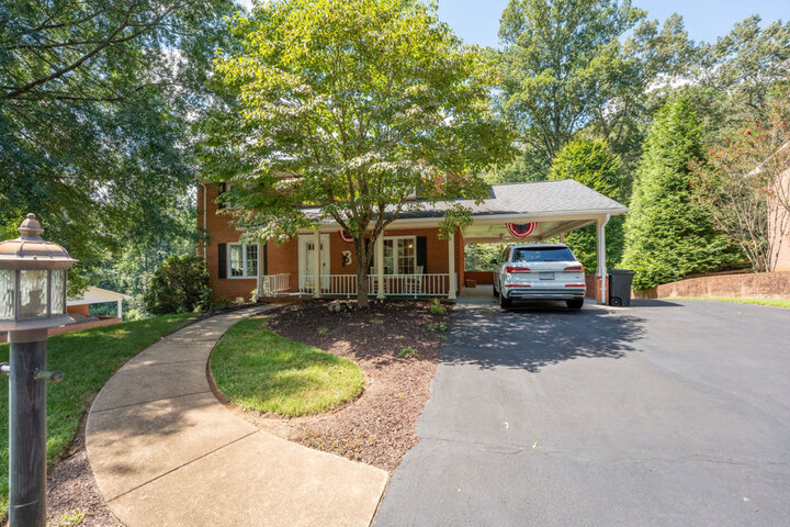 House in Martinsville, US
