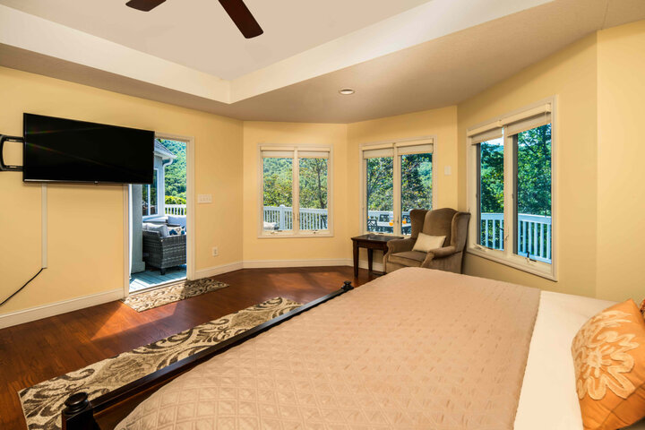 House in Asheville, US