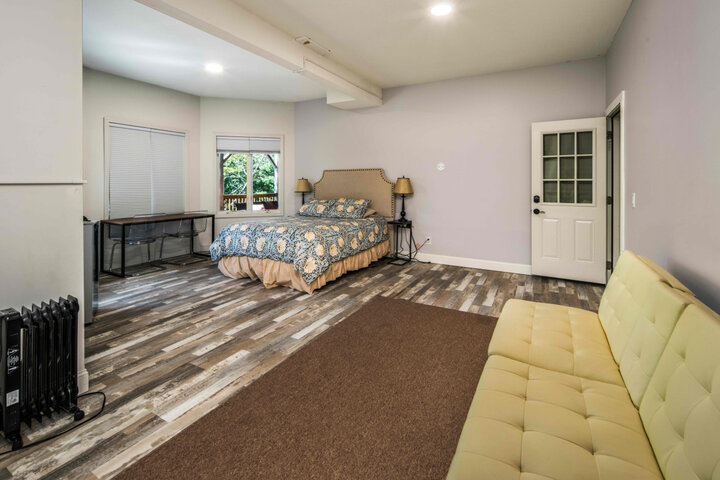 House in Asheville, US