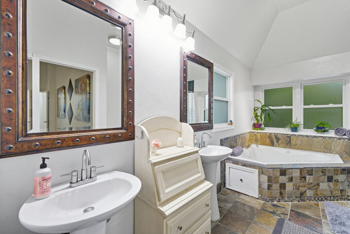 House in Live Oak, US