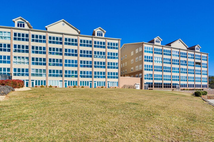 Apartment in Huddleston, US
