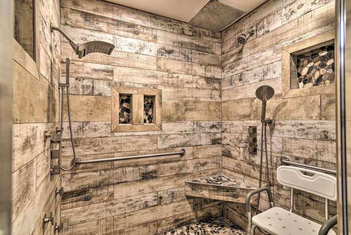 House in La Center, US