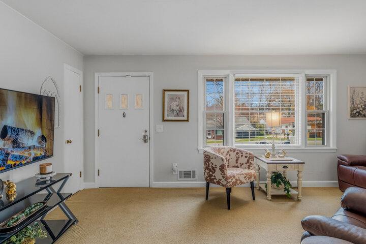 House in Collinsville, US