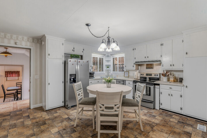 House in Collinsville, US