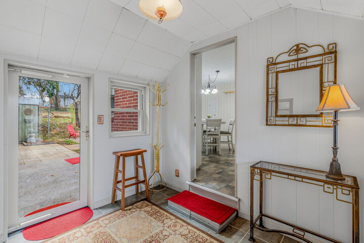 House in Collinsville, US