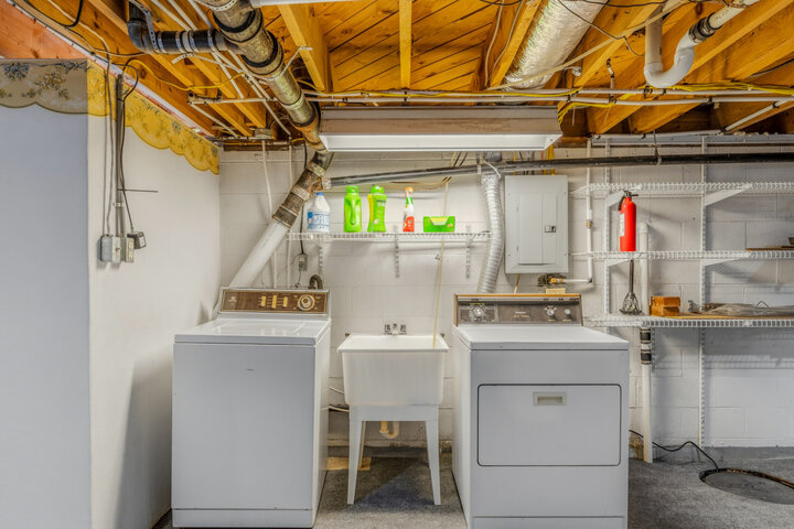 House in Collinsville, US