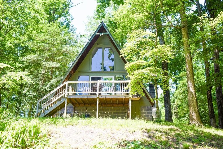 Cabin in Colonial Beach, US