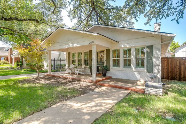Home in Fort Worth, US