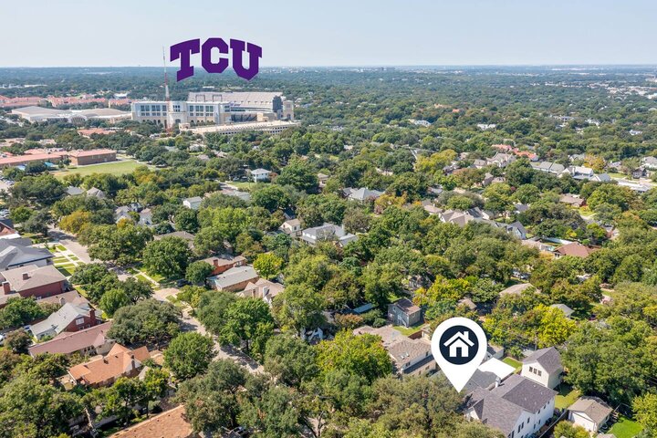 Home in Fort Worth, US