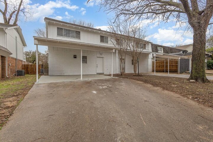 Home in Arlington, US