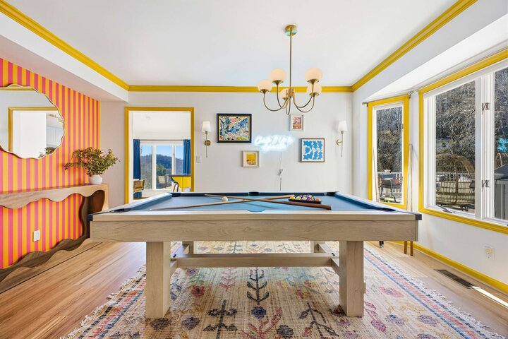 House in Asheville, US