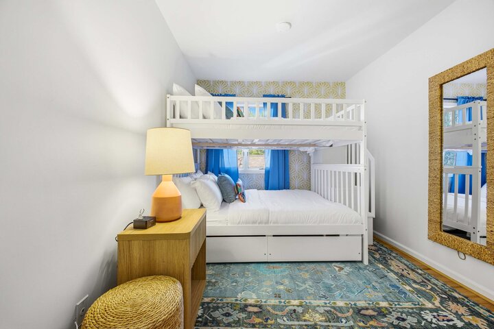 House in Asheville, US