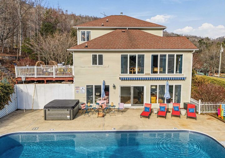 House in Asheville, US