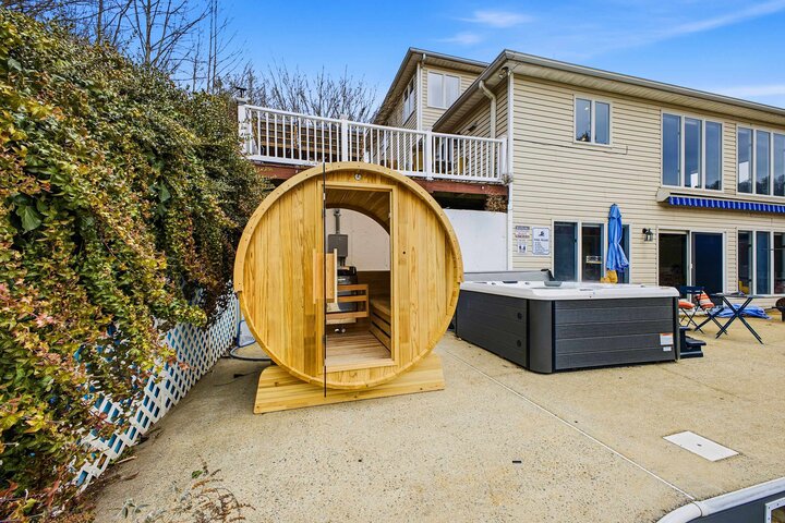 House in Asheville, US