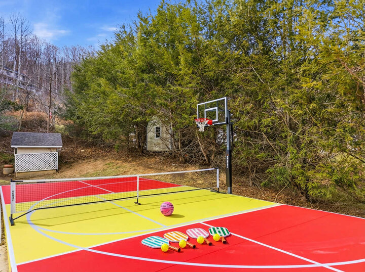 House in Asheville, US