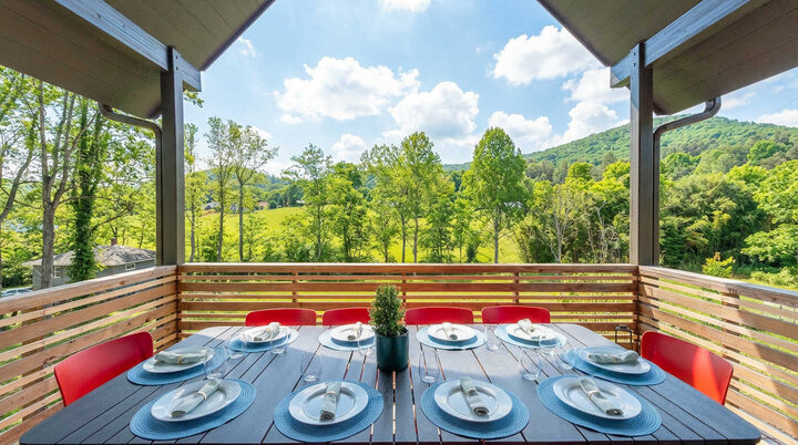 House in Asheville, US