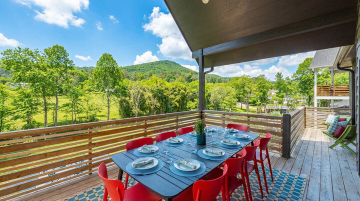 House in Asheville, US