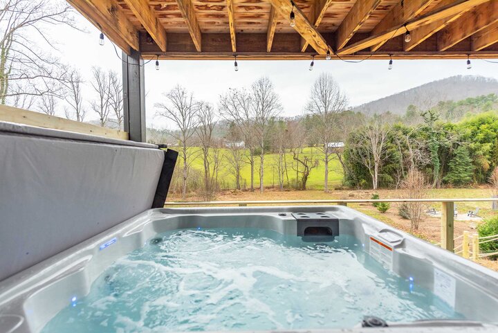 House in Asheville, US