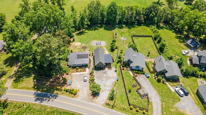 House in Asheville, US