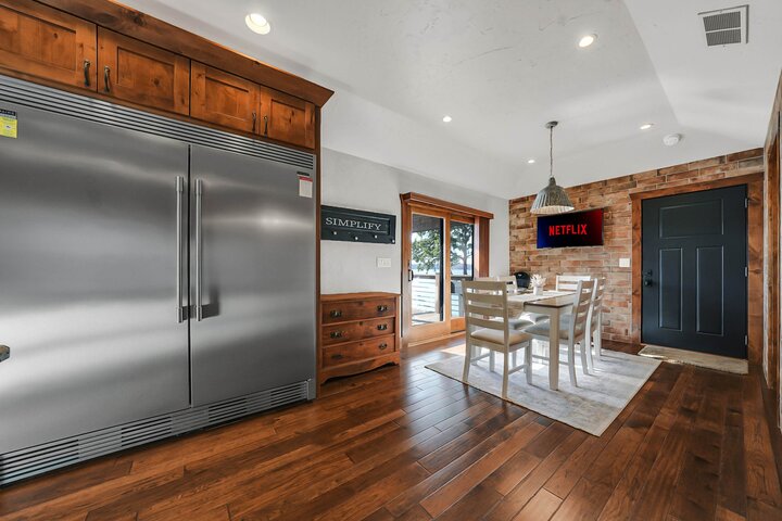 House in Sunrise Beach, US