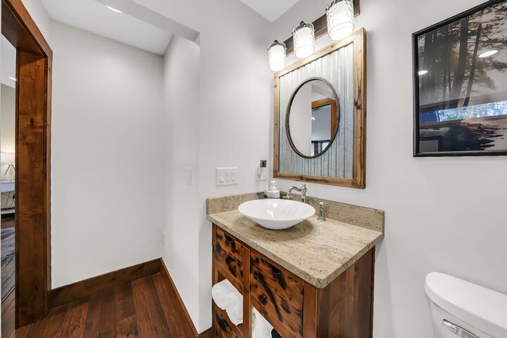 House in Sunrise Beach, US