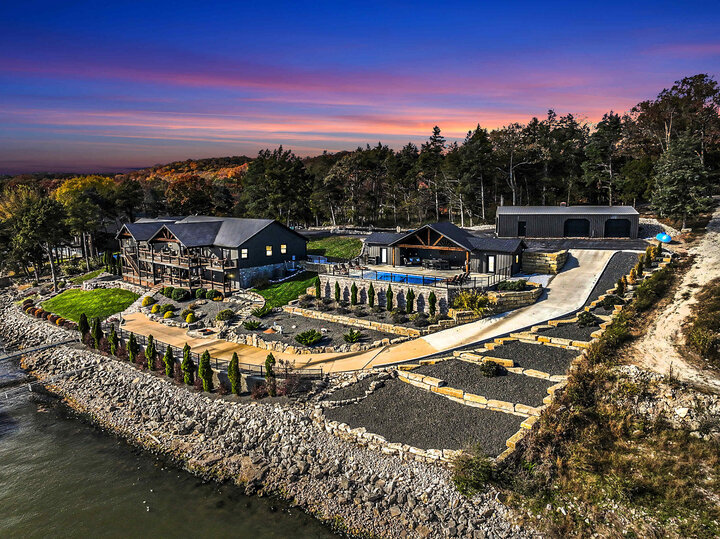 House in Sunrise Beach, US