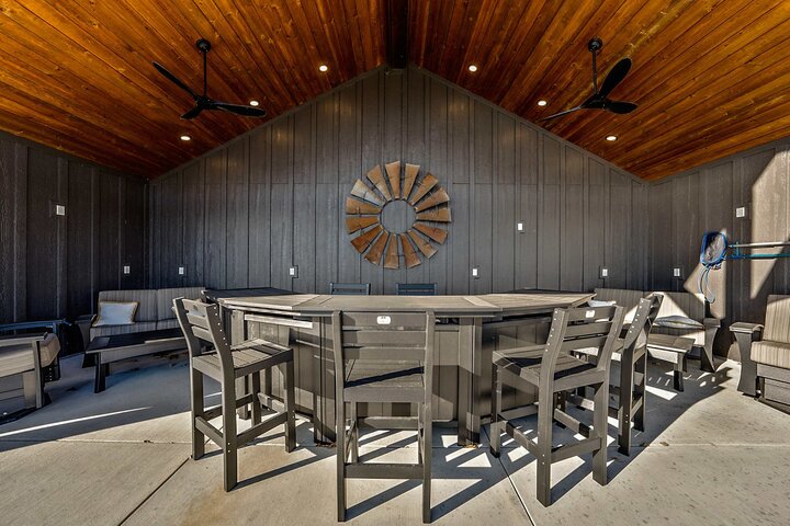 House in Sunrise Beach, US