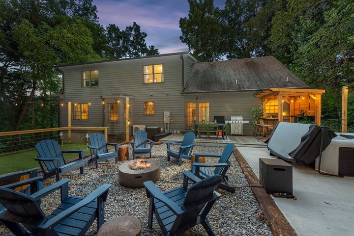 House in Asheville, US