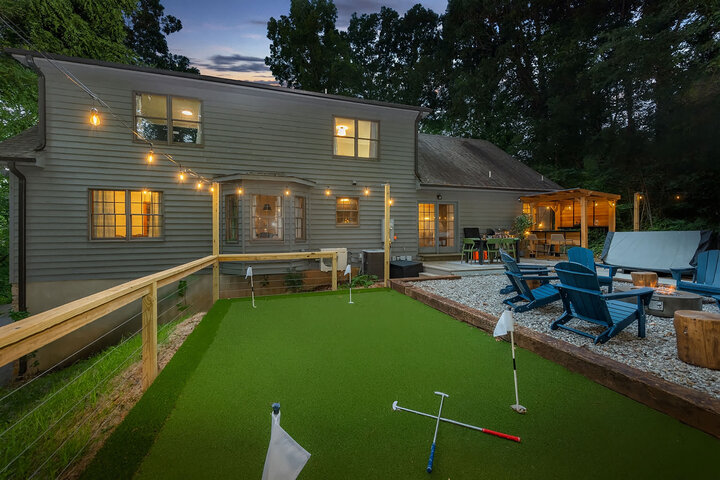 House in Asheville, US