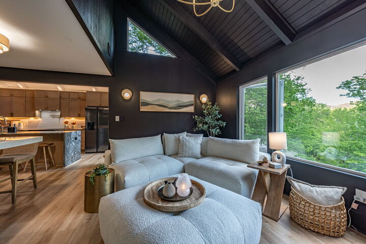 House in Sugar Mountain, US