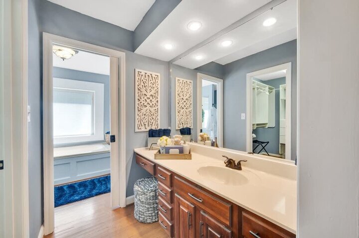 House in Candler, US