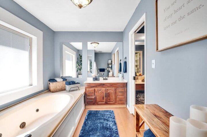 House in Candler, US