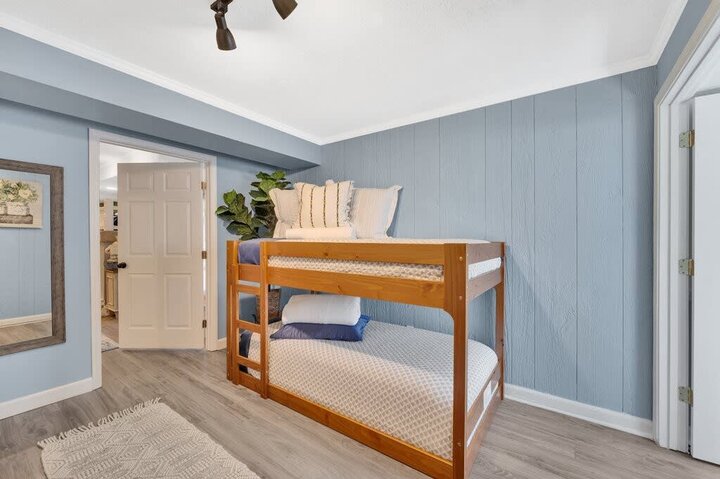 House in Candler, US