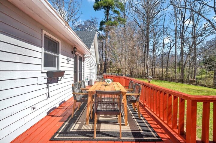 House in Candler, US