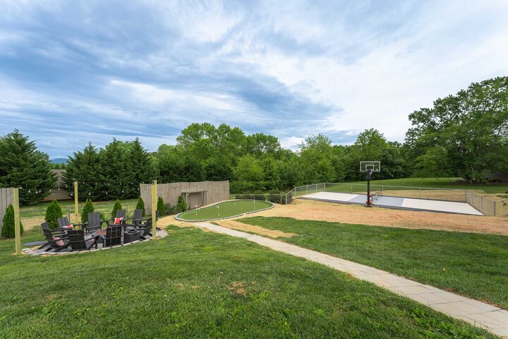 House in Buncombe County, US