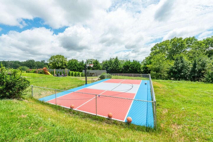 House in Buncombe County, US