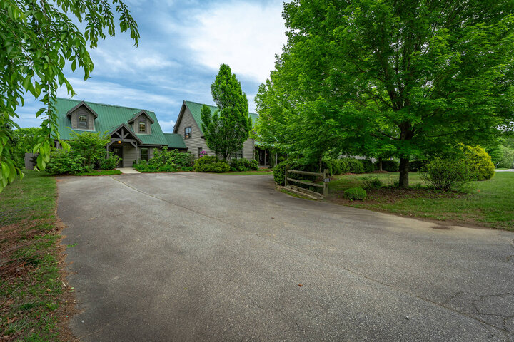 House in Buncombe County, US