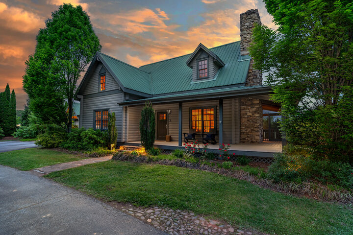 House in Buncombe County, US