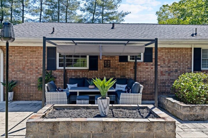 House in Candler, US