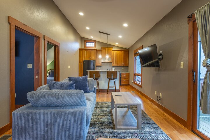 House in Black Mountain, US