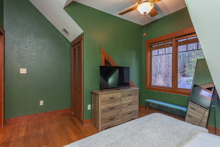 House in Black Mountain, US